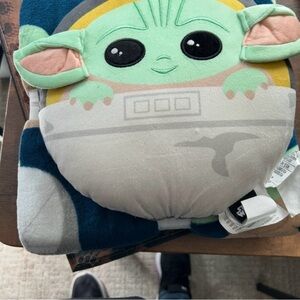 Disney Mandalorian Baby Yoda Pillow and Blanket Set - Green and White